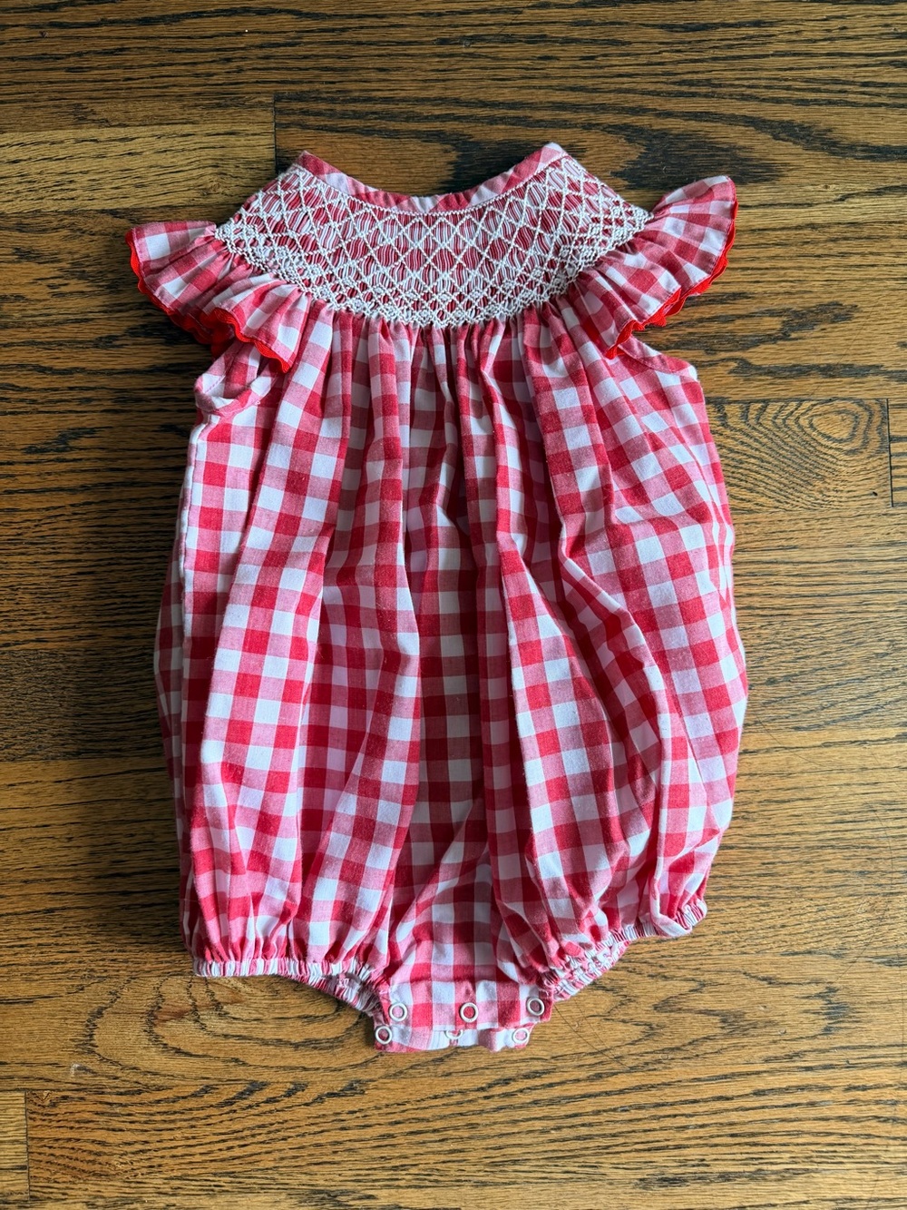 Smocked Auctions Red and White Gingham Smocked Bubble, Size 18M